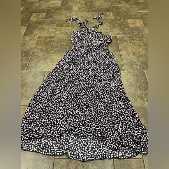 ❄3/$26 Xmas sale❄ Floral Maxi Dress - Picture 1 of 3
